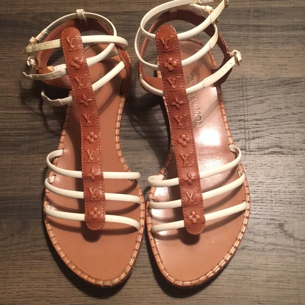 Louis Vuitton size 38 Key West sandals